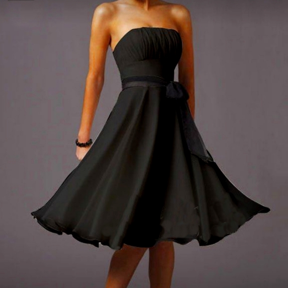 Modern Strapless Appliques Back Bow-knot Satin Party Prom Dress main image 0